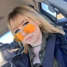 Lynelle Patterson's Instagram, Twitter & Facebook