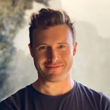 Great to meet my former colleague Larry at 10 Downing Street.