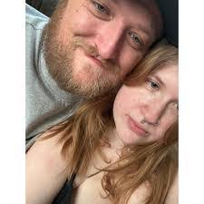 Kim Brindley's Instagram, Twitter & Facebook