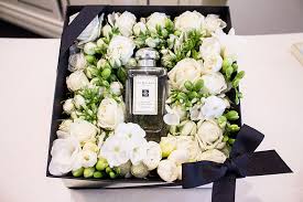 Jo Malone Does Mother S Day Milkteef Flower Box Gift Flower Gift Ideas Flowers Bouquet Gift