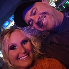 Wife surprised me with tickets to @jellyroll615 for Father's Day. Amazing  show. Don't know how I got so lucky. Happy Fathers Day to all the hard  working Dads out there