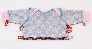 Nicht nur für kinder macht es riesig spaß sondern auch als deko oder kleines geschenk an liebe menschen. Puppenkleidung Nahen á… Anleitung Fur Puppenhose Und Shirt Naehmaschine De