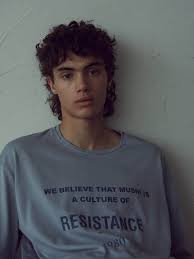 Maybe you would like to learn more about one of these? Mullet Haircut 2020 Tiktok Tiktok Mullet Hot Tiktok 2020 Fashionable Haircuts With Photos In 2020 For Women Will Be A Real Find