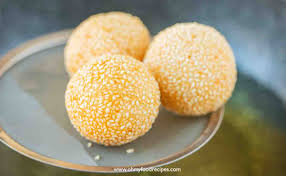 Sesame Balls: A Delicious Deep-Fried ...
