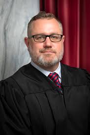 Justice Thomas H. Ewing will be publicly sworn in to the Supreme Court of  Appeals of West Virginia during a formal investiture ceremony at 2 p.m.  Monday, Oct. 6, in the Supreme