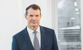 Guy lachapelle has been associated with seven companies, according to public records. Guy Lachappelle Das Banking Fur Sich Alleine Ist Zu Wenig Sexy