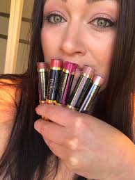 Ok yall help me decide! Which color?!?!?!