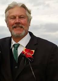 Dan Burchfield's Instagram, Twitter & Facebook