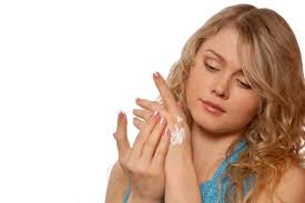 Iar în candidoza vaginală, bicarbonatul de sodiu ajută la eliminarea iritațiilor, mâncărimilor și mirosurilor neplăcute, calmând zona intimă afectată. Bicarbonatul De Sodiu Leac Pentru Durerile De Gat Click Mobile