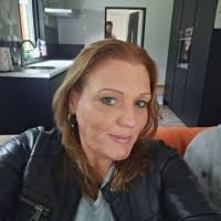 90+ "Danielle Visser" profiles