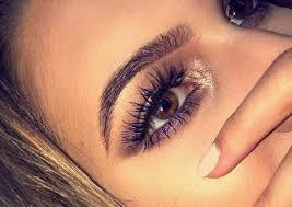 More images for how to make small eyes look bigger with eyeliner » 11 Magical Makeup Tricks That Make Your Small Eyes Look Bigger