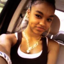 Sommer King's Instagram, Twitter & Facebook