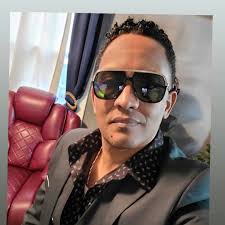 Just look at our team working hard in Tuesday's episode... Could they be  any more perfect? We may be biased, but we think not. 🖤