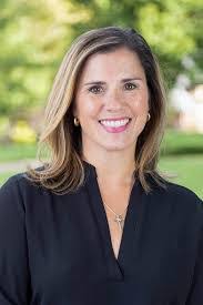 Heather Bowen's Instagram, Twitter & Facebook