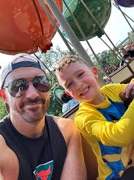 Childhood dream fulfilled. Went to Six Flags. Anyone else remember those  commercials in the 90s?