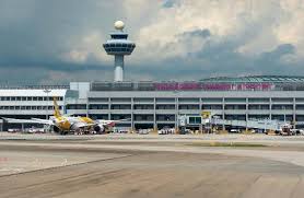 Cele mai mari aeroporturi din lume. Top 10 Cele Mai Bune Aeroporturi Din Lume In 2020