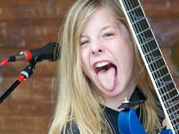 Join us in wishing Zakk a very happy birthday! Still singing and playing  his heart out after all these years!