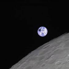 Zu einer ringförmigen sonnenfinsternis kommt es morgen am 21. Sonnenfinsternis Vom Mond Aus Fotografiert Hobbyfunker Gelingt Spektakulares Bild Der Spiegel