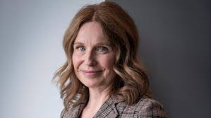 [VIDÉO]: Lynda Johnson revient sur l'impact qu'a eu «Fugueuse» sur sa  carrière