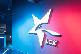 This airport is a public one, and every passenger can use their service. Riot Confirms That Both The Lpl And The Lck Will Get 4 Slots During The League Of Legends Worlds Championship 2021