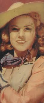 Joann Curtis's Instagram, Twitter & Facebook