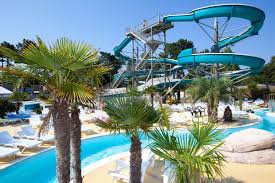 epingle sur toboggans aquatiques