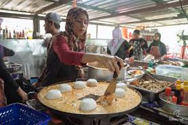 It used to cost only rm1 back then in the. Lokalocal En Twitter Warung Bunian Has One Of The Most Unique Nasi Lemak Dish In Town Their Nasi Lemak Telur Bungkus Is Wrapped In A Spicy Omelette Like A Nasi Pattaya Read
