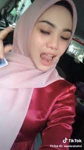 Jilbab sange colmek di mobil00:27. Haha On Twitter In 2021 Beautiful Girl Face Beautiful Hijab Girl Hijab