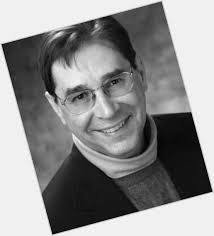 Edward Thom's Instagram, Twitter & Facebook