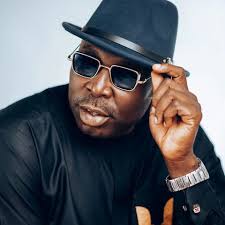 David Praise's Instagram, Twitter & Facebook