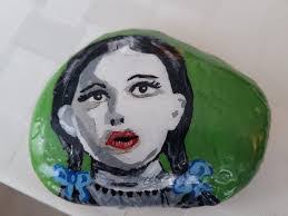 Jennifer Kokal's Instagram, Twitter & Facebook