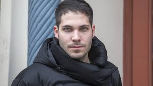 Ambrus attila kerámia, budapest, hungary. Szalay Bence Nem Lettem Pap Mert Tul Sokat Gondoltam A Nokre Meglepetes