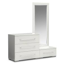 Gloss Amp Glamour The Dimora White Dressing Dresser And Mirror Set With Step Brings All The Class Of Italian S Furniture Furniture Design Bedroom Bed Design