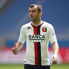 El macedonio anota el primer gol de su país en la euro y es el segundo. T Wtcwyxf5tcvm
