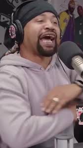 Congrats to Vernon Brown Esq. for receiving this year's #LivingLegends...