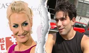 Seine zukunft ohne die berühmte sängerin sieht. Sarah Connor Und Marc Terenzi Das Offizielle Ehe Aus Tikonline De