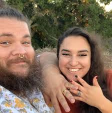 Ok folks, who makes or made the best tritip sandwich?