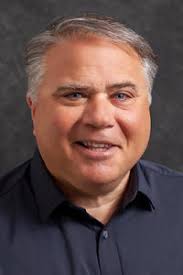 Robert Stumpf's Instagram, Twitter & Facebook