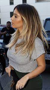 Kim kardashian is giving blond hair a whirl! Balyage Kardashian Hair Kim Kardashian Hair Long Hair Styles