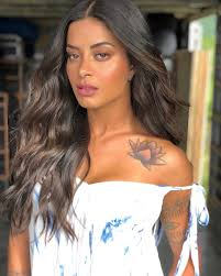 Her birthday, what she did before fame, her family life, fun trivia facts, popularity rankings, and more. Aline Riscado Bio Age Height Wiki Instagram Fitness Models Biography Brazil Hair Fitness Instagram Beauty