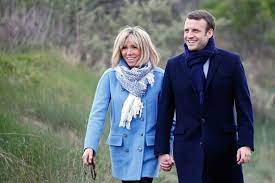 Presedintele frantei are 40 de ani. Portret Brigitte Trogneux SoÅ£ia News Ro