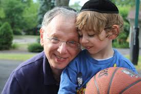 Adelson Family Sponsors Flights for 500 Ukrainian Refugees to Israel With  Operation Orange Wings, Reuniting Many With Israeli Family Members