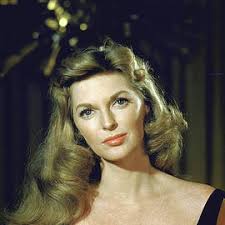 Loretta Lynn & Her Daughters Photograph by Michael Mauney