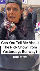 Lady with Blackfingers That Hangs with Famous People