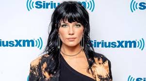 Back in may, star reported suzanne somers and her husband alan hamel had recently moved into a new … by ariel gordon. Halsey Planning To Marry Baby Daddy Alev Aydin Spills Insider