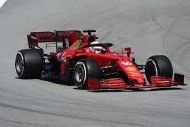 La formule 1, communément abrégée en f1, est une discipline de sport automobile considérée comme la catégorie reine de ce sport.elle a pris au fil des ans une dimension mondiale et elle est, avec les jeux olympiques et la coupe du monde de football, l'un des événements sportifs les plus médiatisés. 3tnnqrhvjiulkm