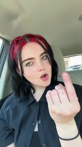 Patti Randall's Instagram, Twitter & Facebook