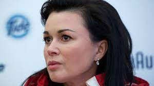 Подписчиков, 46 подписок, 567 публикаций — посмотрите в instagram фото и видео анастасия заворотнюк (@a_zavorotnyuk). Zavorotnyuk Vyshla Na Svyaz S Malahovym Ria Novosti 20 10 2020
