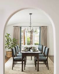 Soft Colors Greenery And Detailed Textures Add Depth To This Dining Room By Jute Inter Mediterranean Style Homes Spanish Dining Room Mediterranean Home Decor