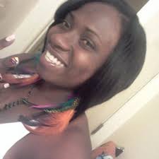 Ebony Dickson (@Juiceypearl87)